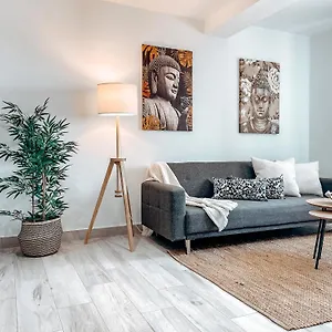https://fee4me-7-minutes-from-vegueta.in-canary-islands.com